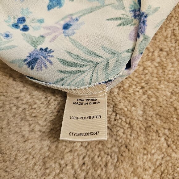 White Floral Puffy Sleeve Dress - Picture 7 of 8